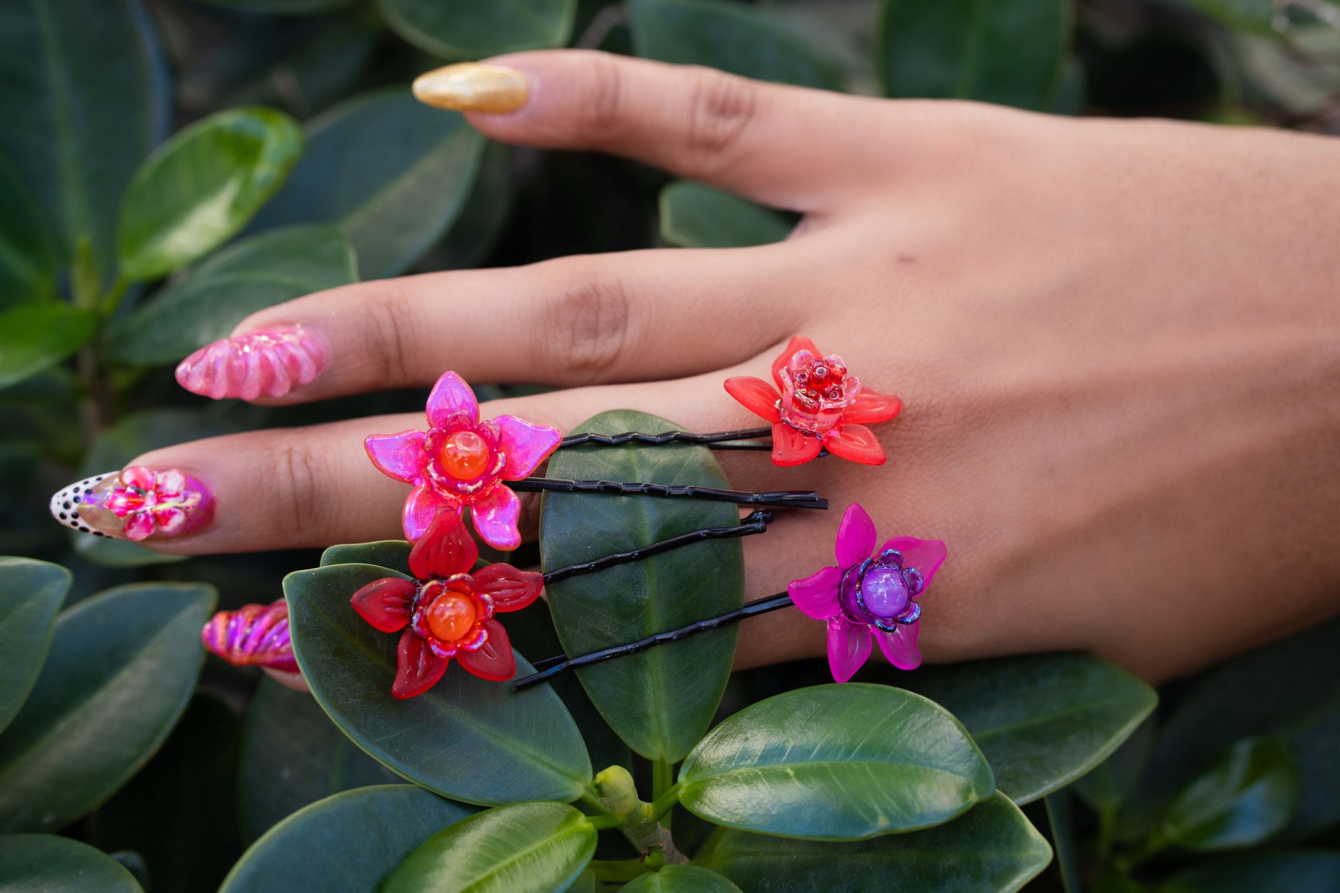 FLOR DE LUCHA EARRINGS AND HAIRCLIPS SET