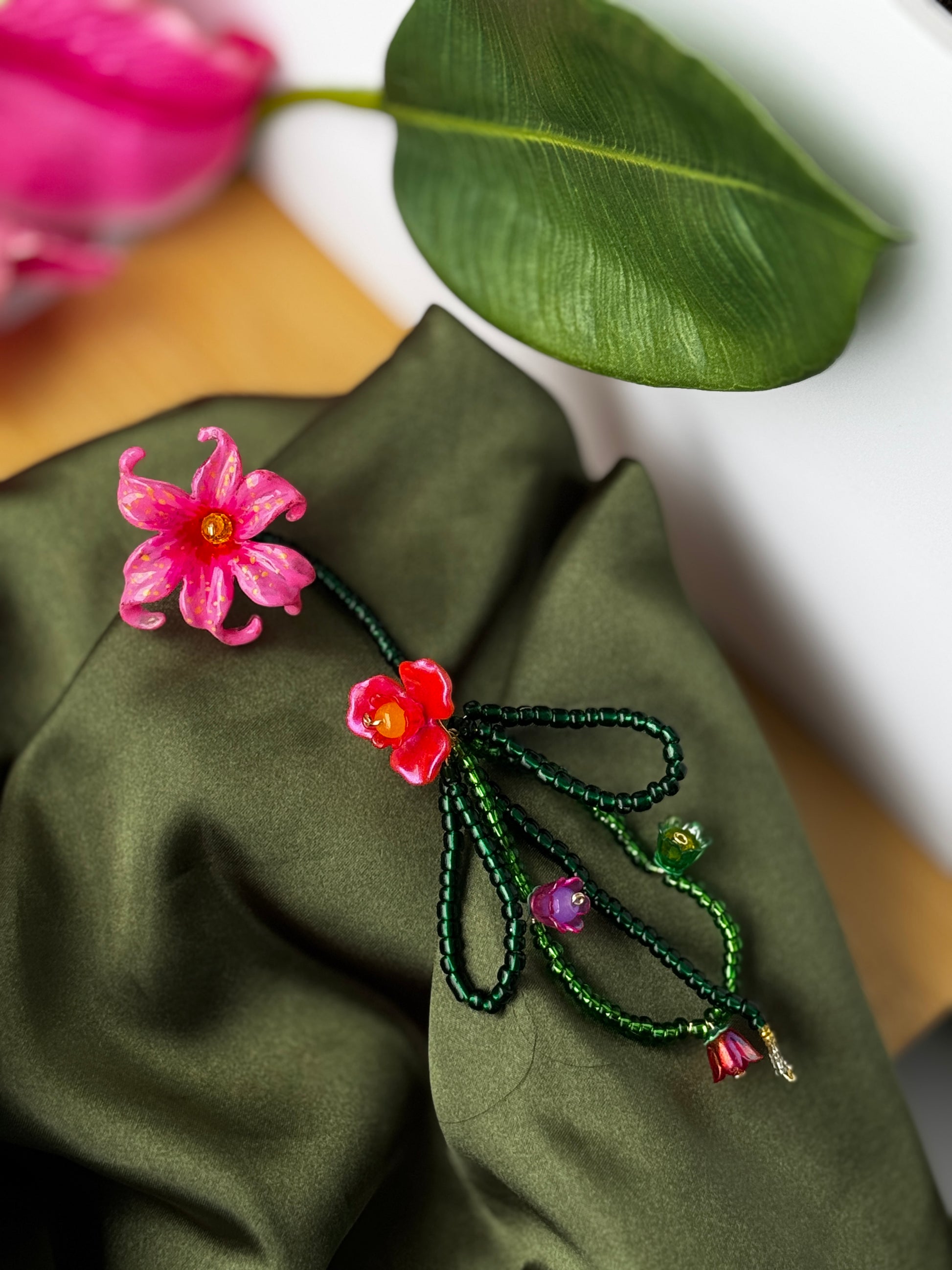 FLOR DE LUCHA CAYENA EAR CUFF