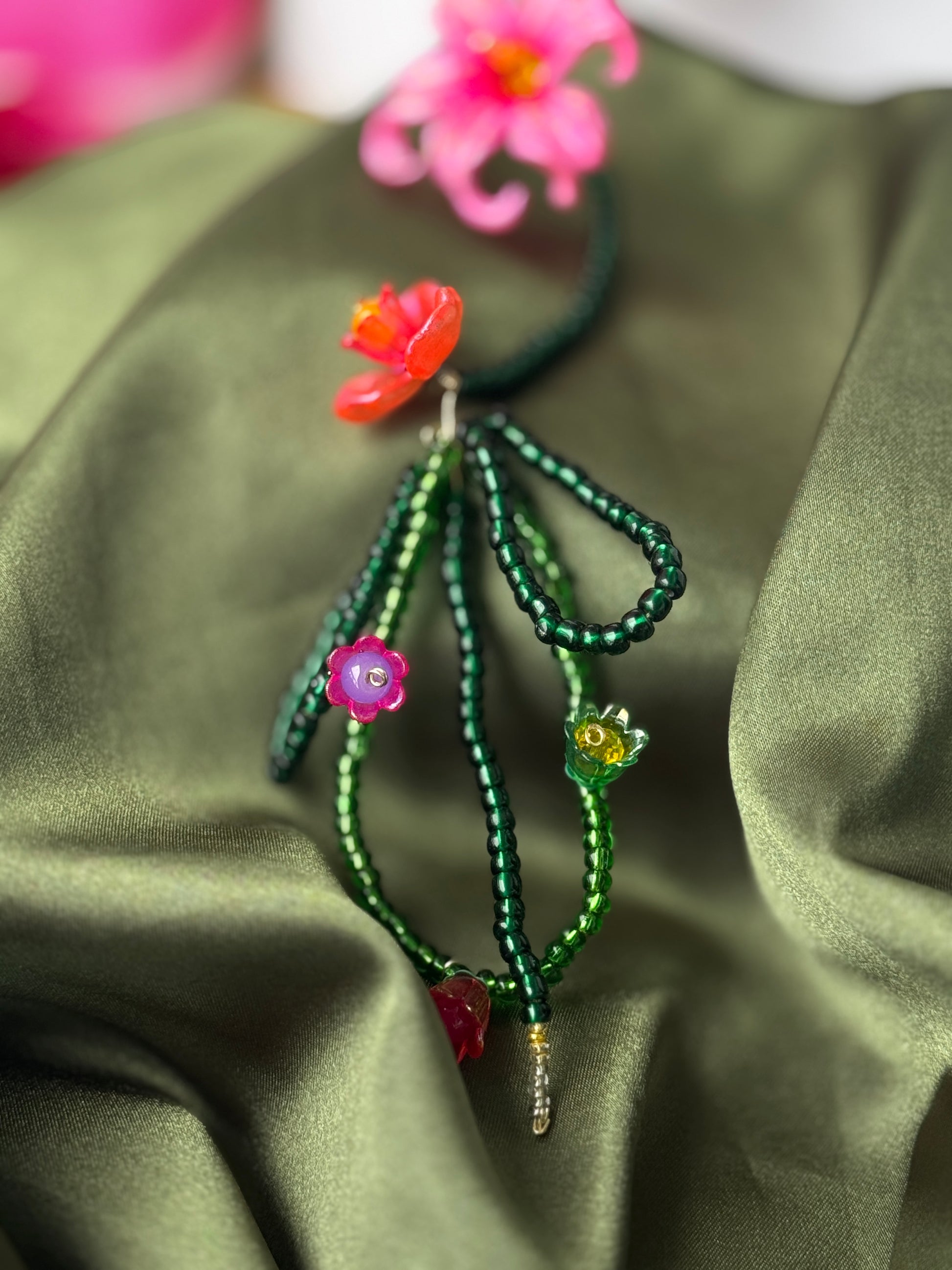 FLOR DE LUCHA CAYENA EAR CUFF
