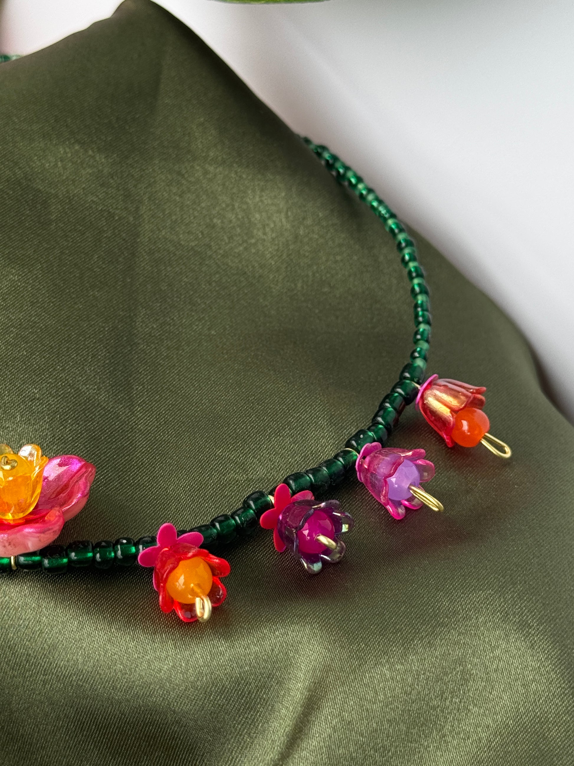 FLOR DE LUCHA CHOKER